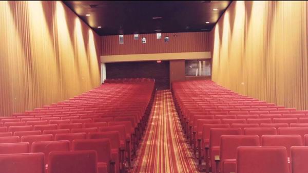 Saginaw 12 - The Quad - Auditorium (newer photo)